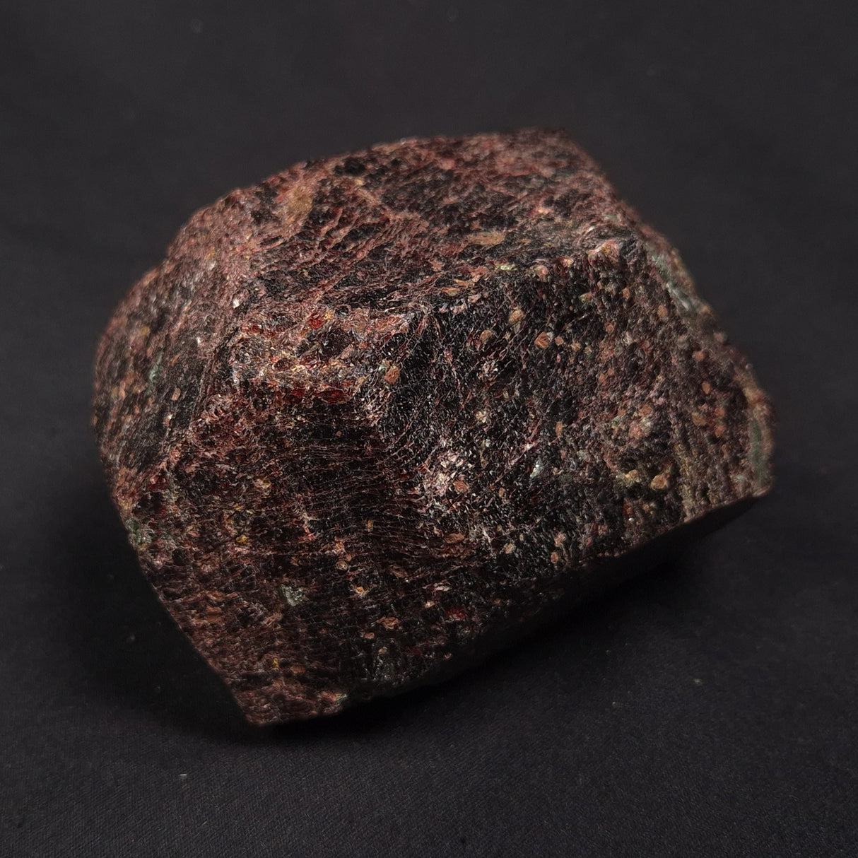 LARGE ALMANDINE GARNET, Australia XGC035