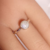 MOONSTONE RING set in STERLING SILVER 3SSR17