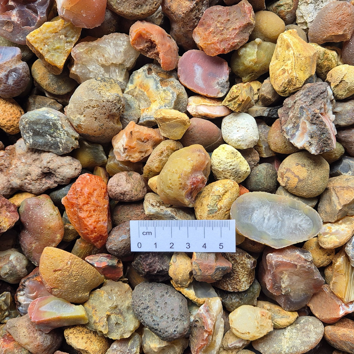 1KG AGATE MIX FOR TUMBLING, Australia XRB015