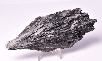 BLACK KYANITE, NATURAL FORM M293