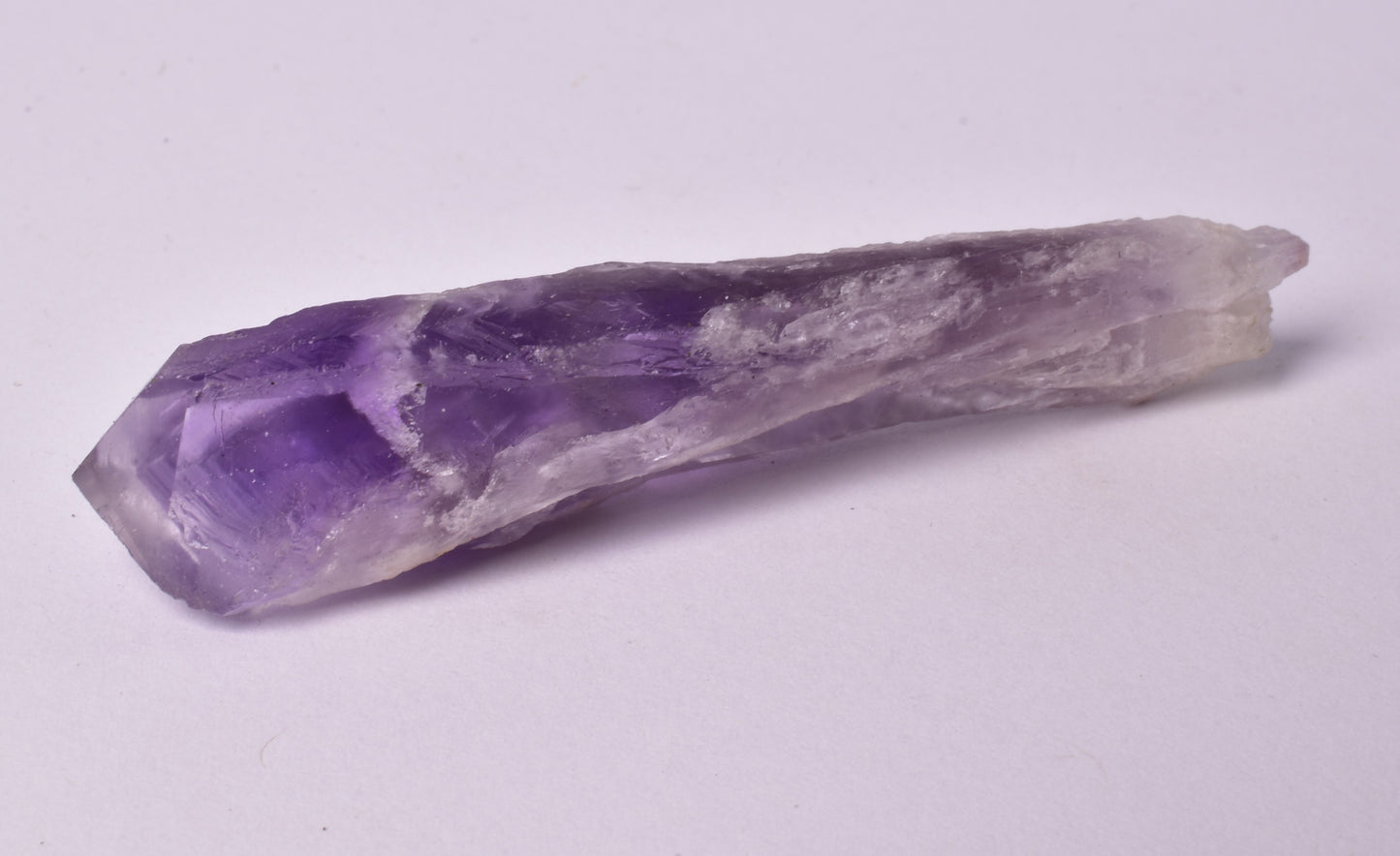 DOG TOOTH AMETHYST POINT P461