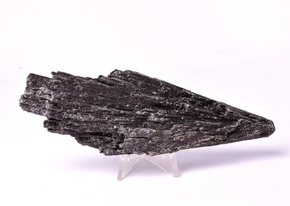 BLACK KYANITE, NATURAL FORM M294