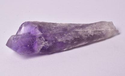 DOG TOOTH AMETHYST POINT P461