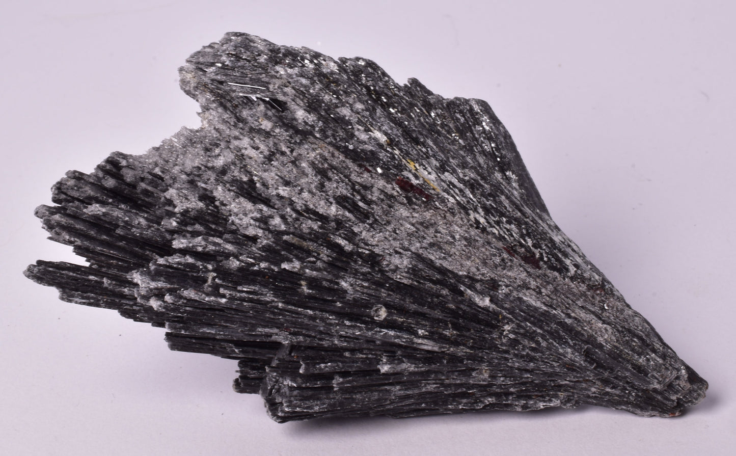 BLACK KYANITE, NATURAL FORM M49