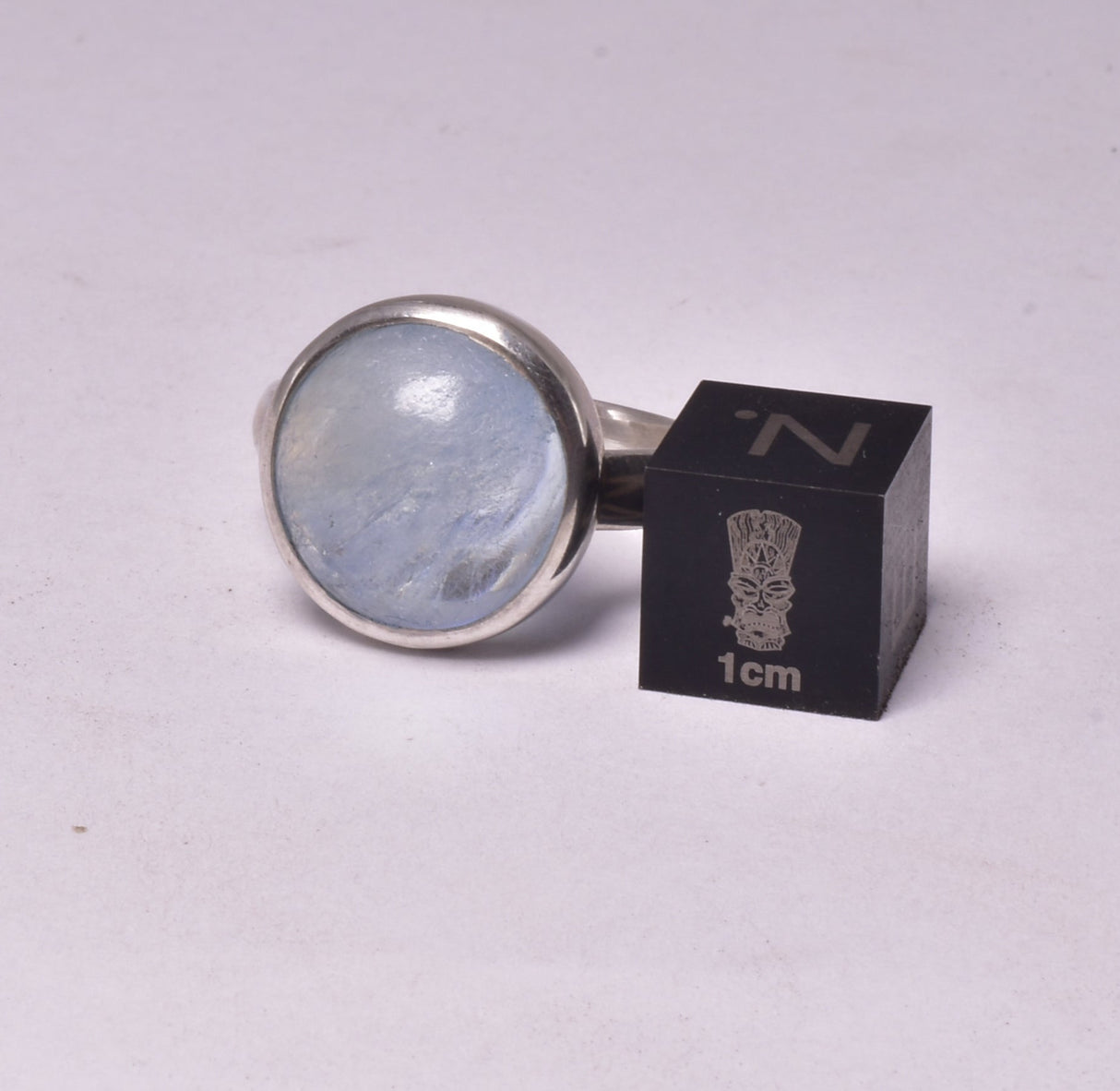 AQUAMARINE RING set in STERLING SILVER, SIZE O/7.5 J208
