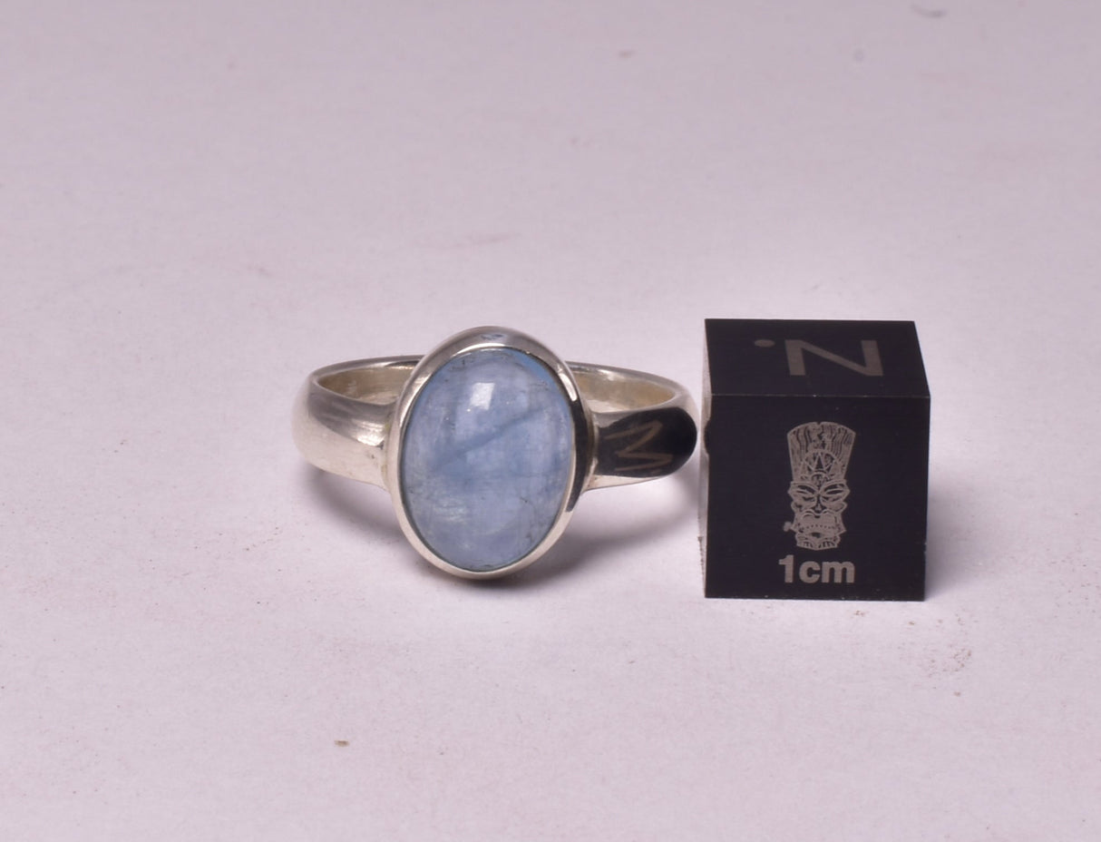 AQUAMARINE RING set in STERLING SILVER, SIZE M/6.5 J211
