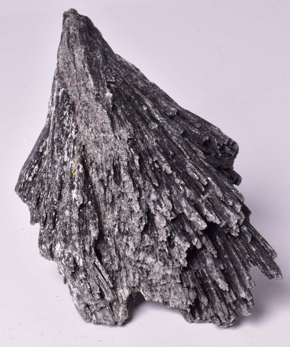 BLACK KYANITE, NATURAL FORM M49