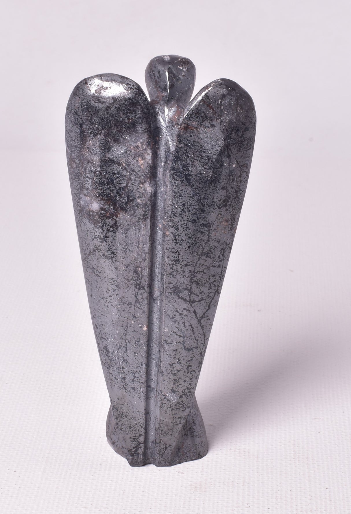 HEMATITE ANGEL CARVING 7.5 CM P2041