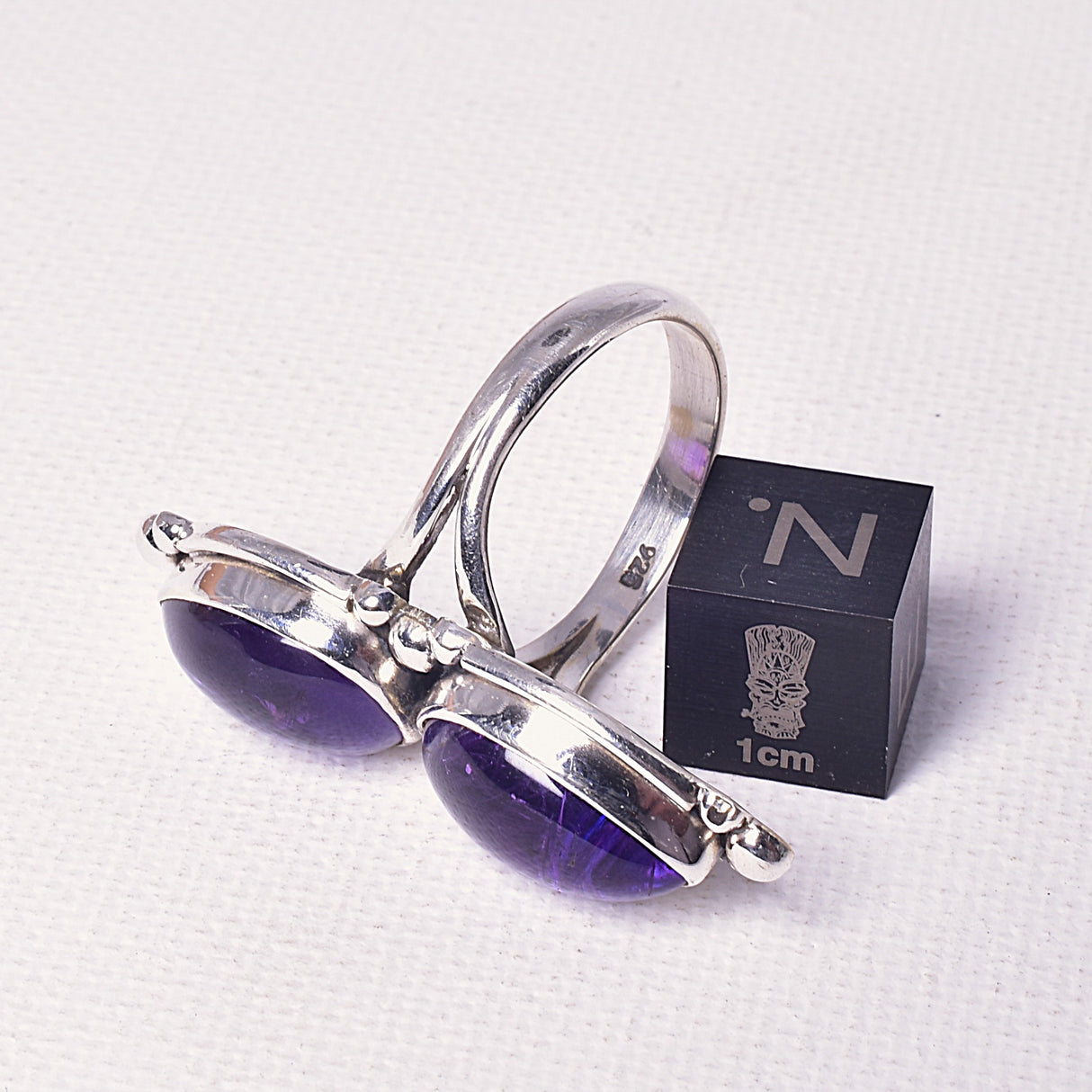 AMETHYST DOUBLE TEAR SHAPE RING on STERLING SILVER BAND, size 8/P J61