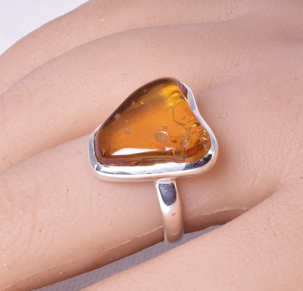 AMBER RING set in STERLING SILVER size 7/N J83