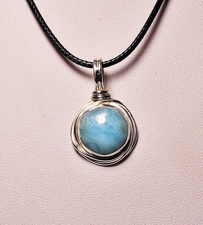 LARIMAR CIRCLE PENDENT set in STERLING SILVER J132
