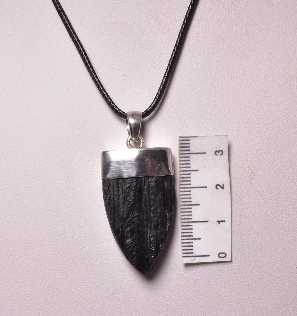 TOURMALINE PENDANT set in STERLING SILVER J136