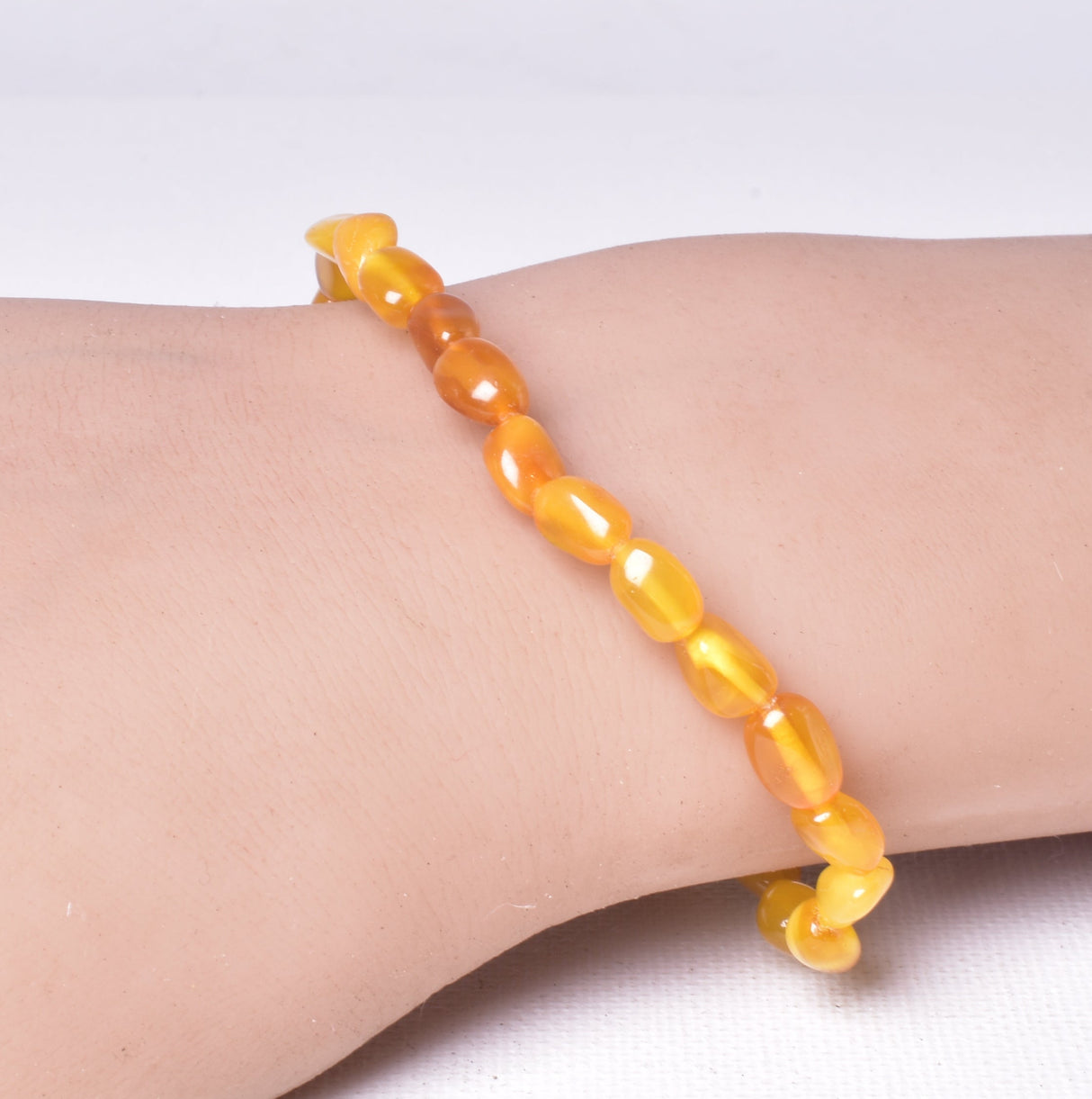 AMBER BEADED BRACELET J102