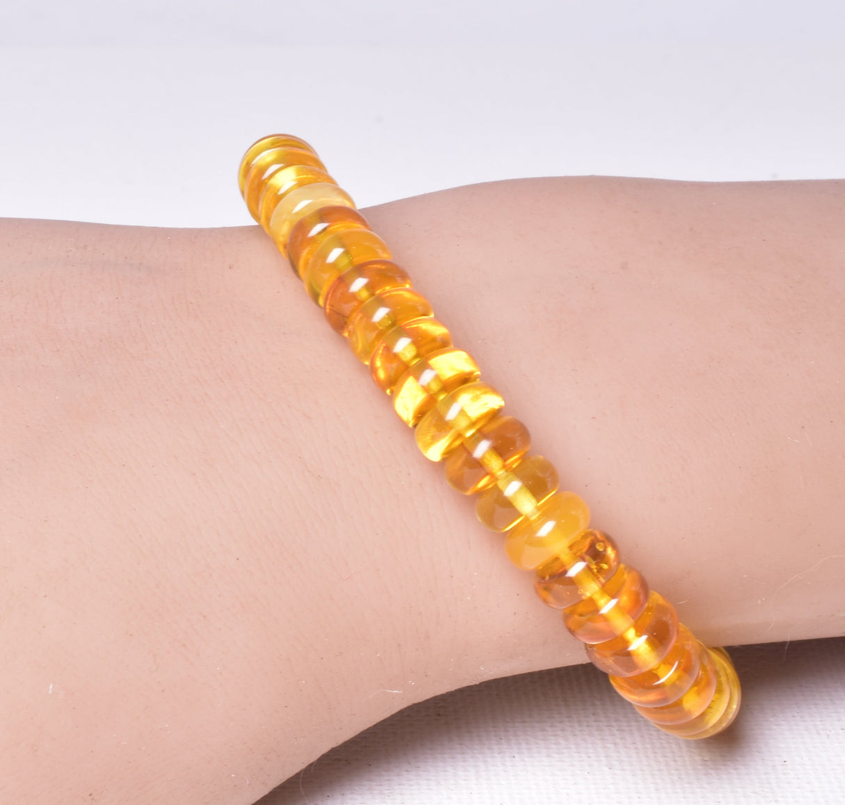 AMBER BEADED BRACELET J103