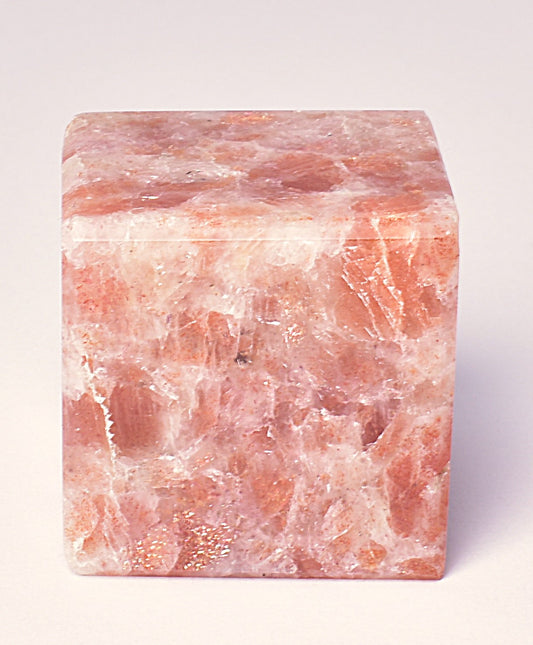 SUNSTONE POLISHED CUBE P2044