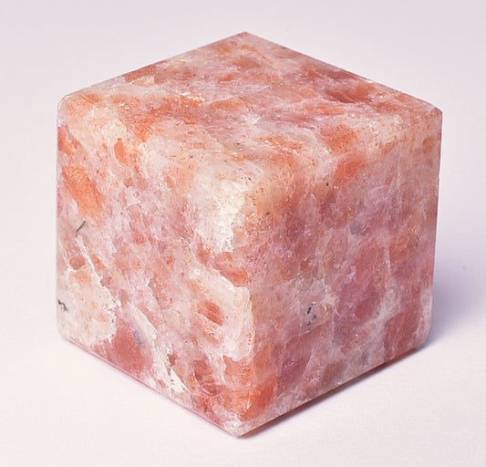 SUNSTONE POLISHED CUBE P2044