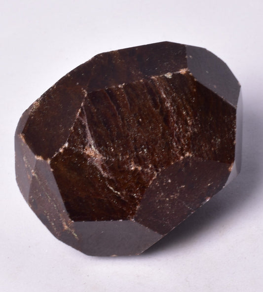 GARNET in NATURAL FORM FROM INDIA P322