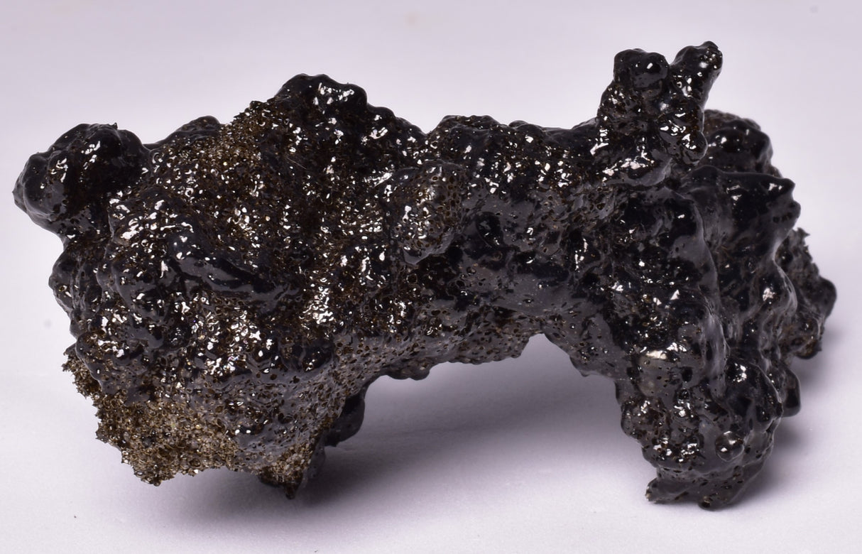 RETICULITE, VOLCANIC TEPHRA, KILAUEA VOLCANO 2018, HAWAII V06