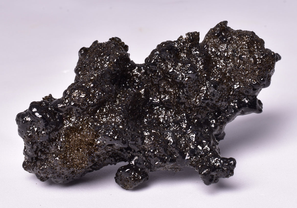 RETICULITE, VOLCANIC TEPHRA, KILAUEA VOLCANO 2018, HAWAII V06