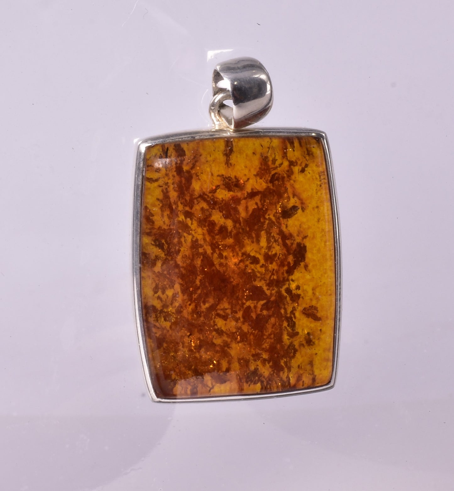 AMBER PENDANT set in STERLING SILVER J113