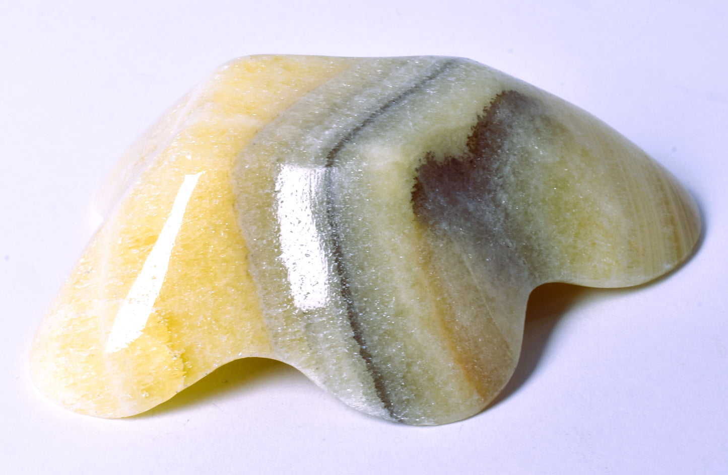 ARAGONITE DISH CARVING 9CM P150