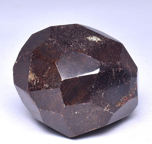 GARNET in NATURAL FORM FROM INDIA P71