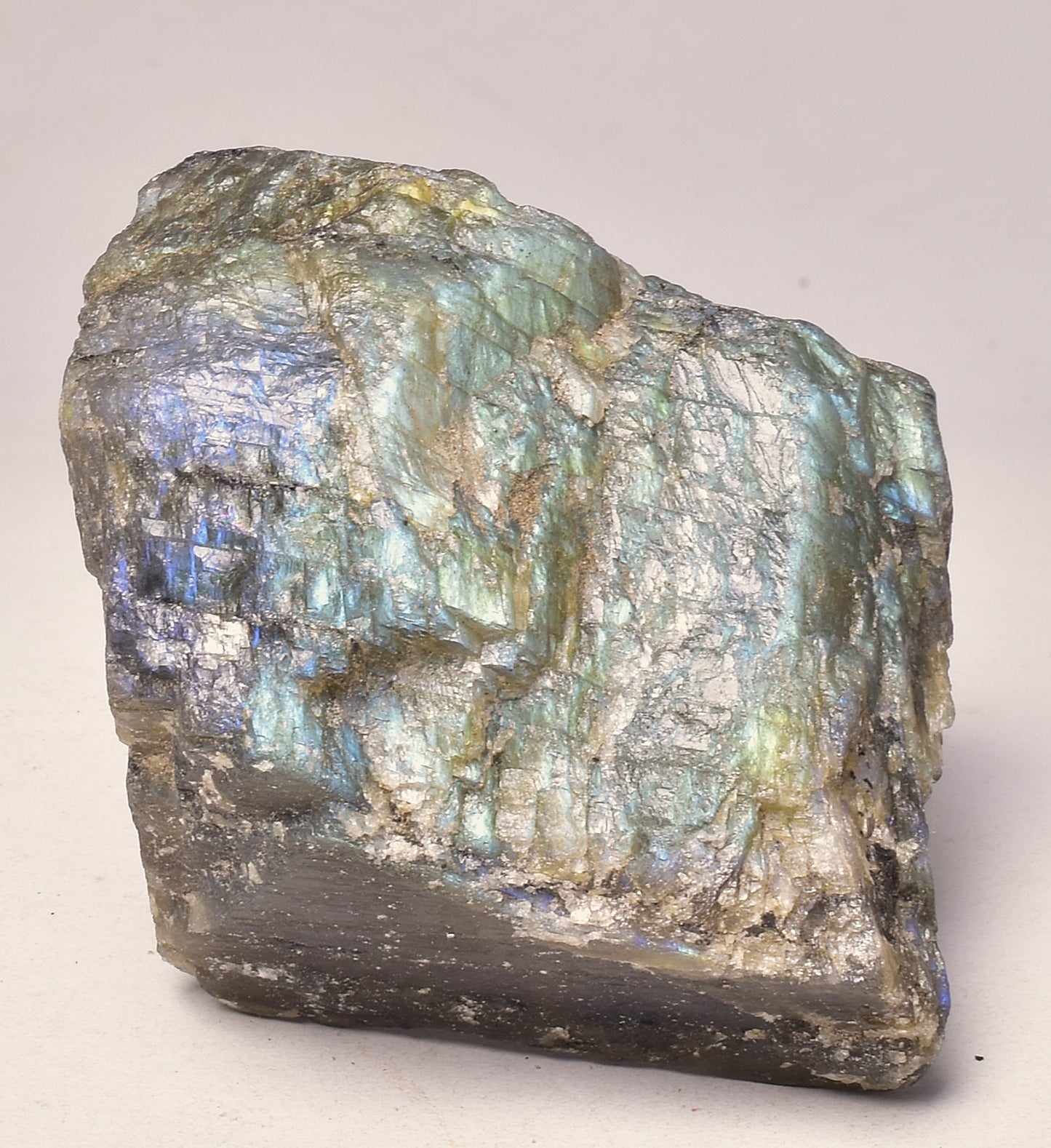 LABRADORITE CRYSTAL ROUIGH ROCK, Madagascar P568