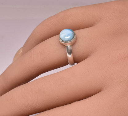 LARIMAR RING set in STERLING SILVER, SIZE M/6.5 J202