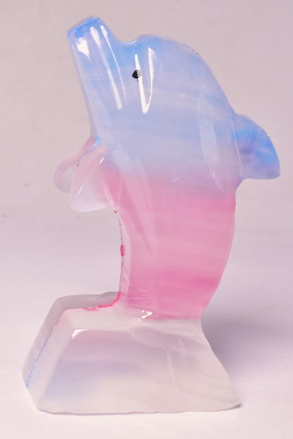 DYED ONYX DOLPHIN CARVING P820