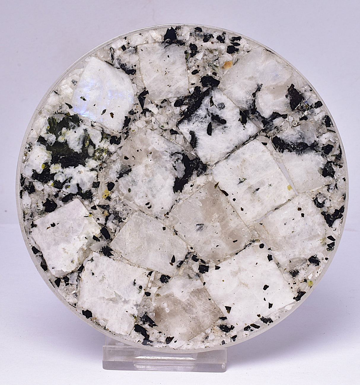 MOONSTONE COASTER IN RESIN P817