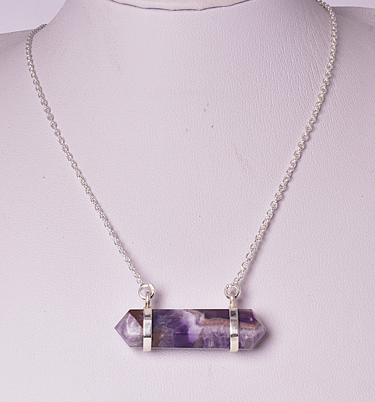 AMETHYST DOUBLE TERMINATED POINT PENDANT J01