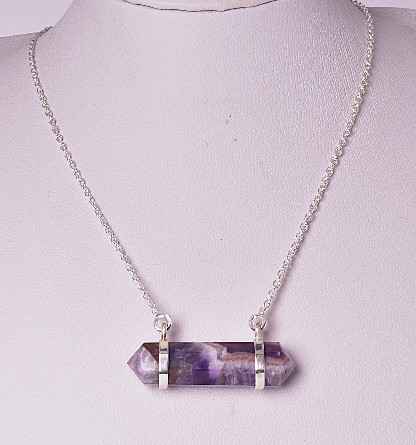 AMETHYST DOUBLE TERMINATED POINT PENDANT J01