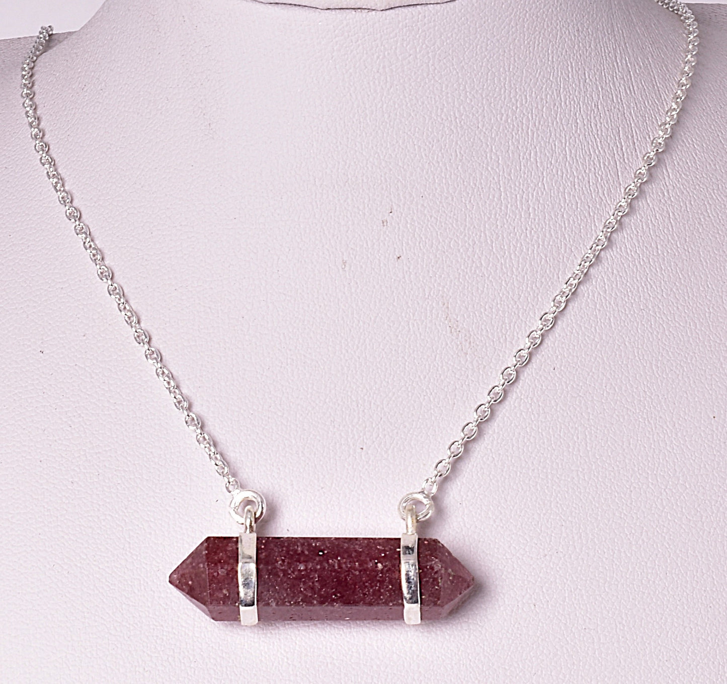 STRAWBERRY QUARTZ DOUBLE TERMINATED POINT PENDANT J36