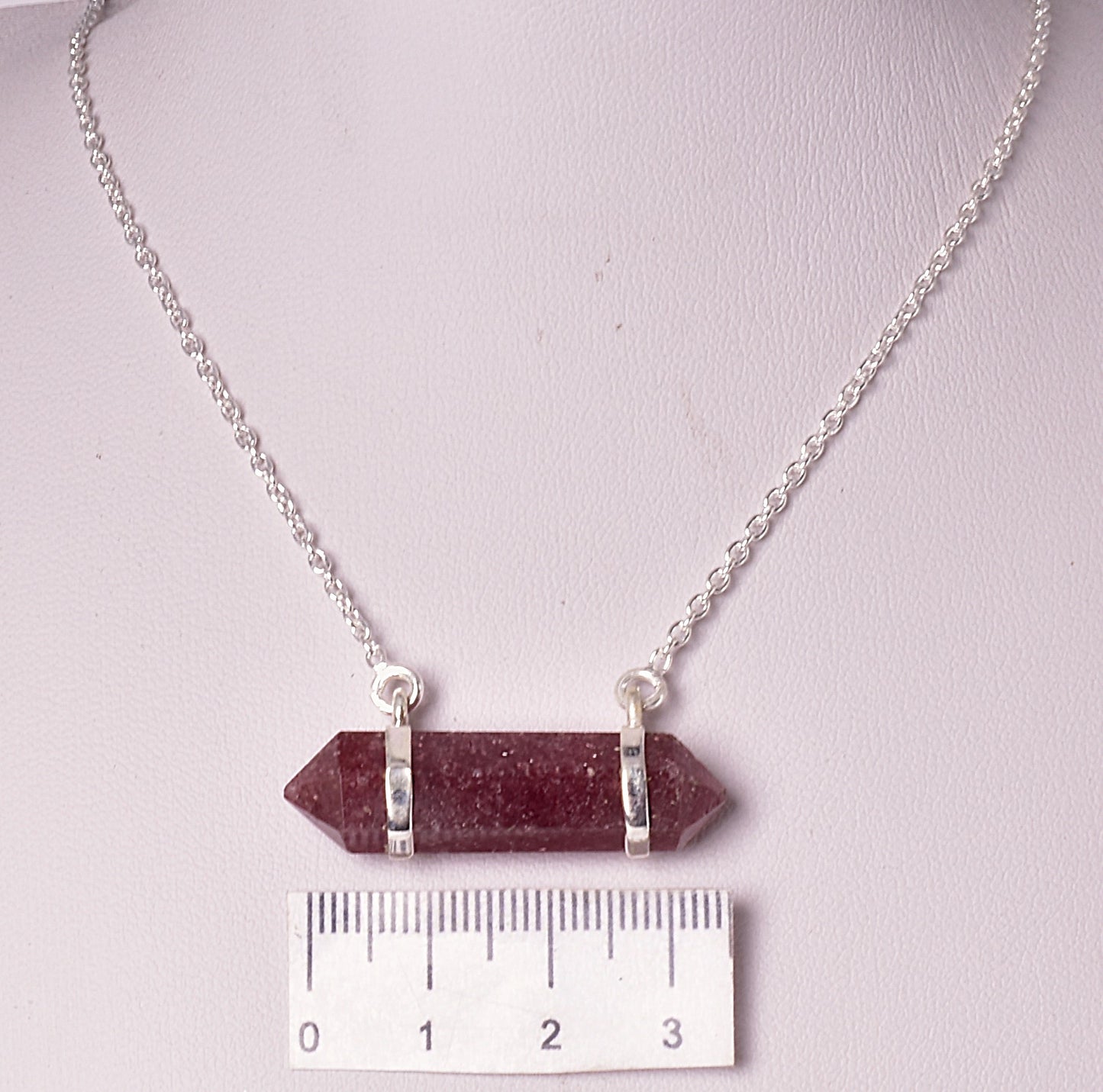 STRAWBERRY QUARTZ DOUBLE TERMINATED POINT PENDANT J36