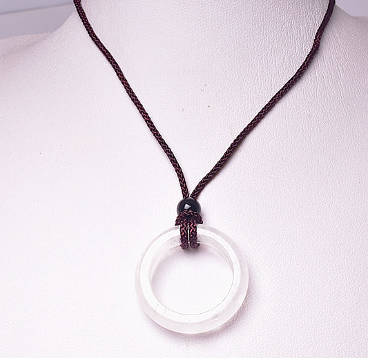 QUARTZ RING PENDANT ON CORD J236