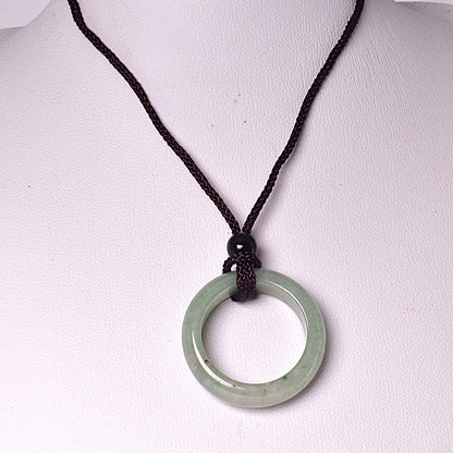 GREEN AVENTURINE RING PENDANT ON CORD J249