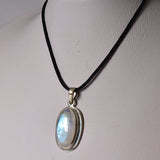 MOONSTONE CRYSTAL PENDANT set in STERLING SILVER J50