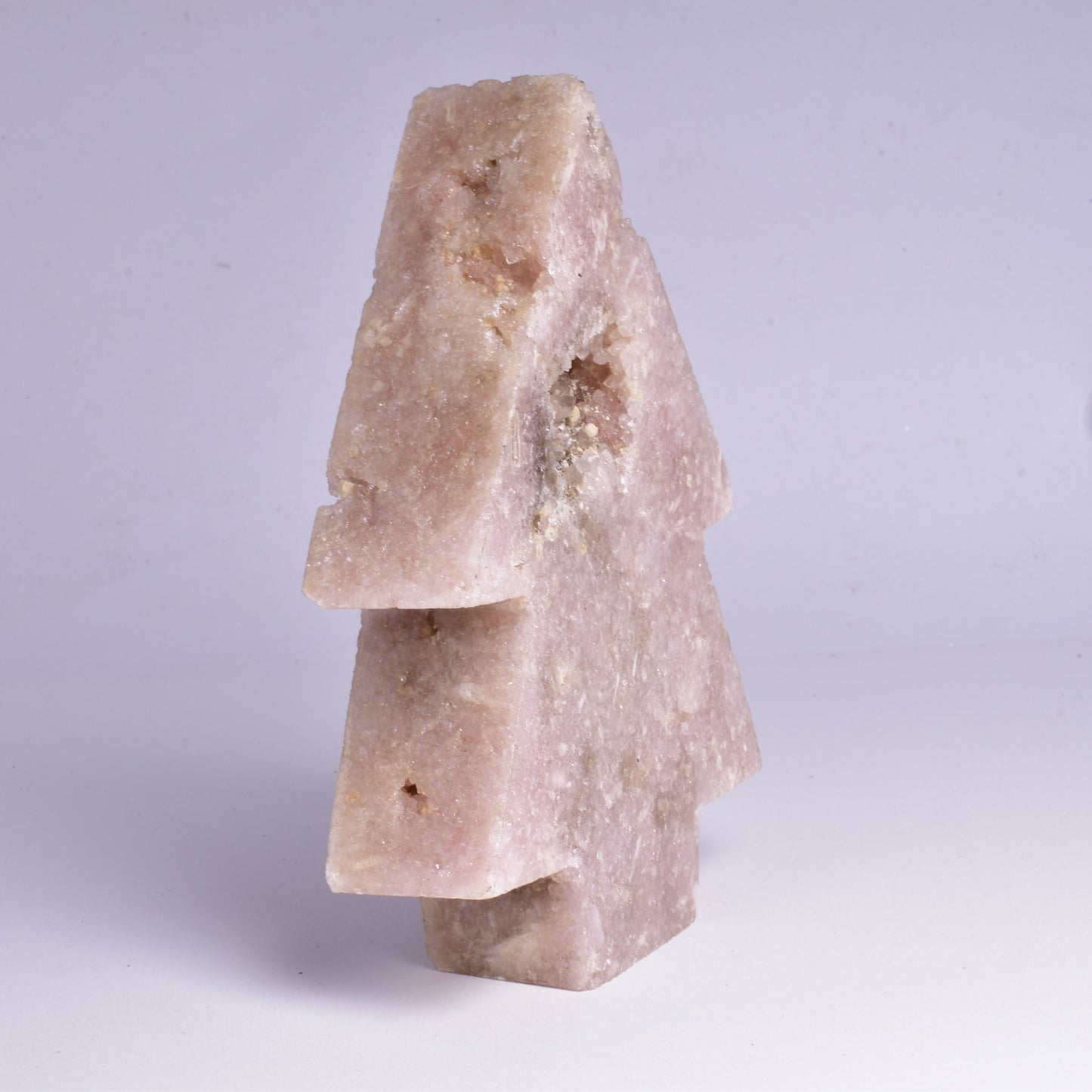 PINK AMETHYST TREE CARVING P289
