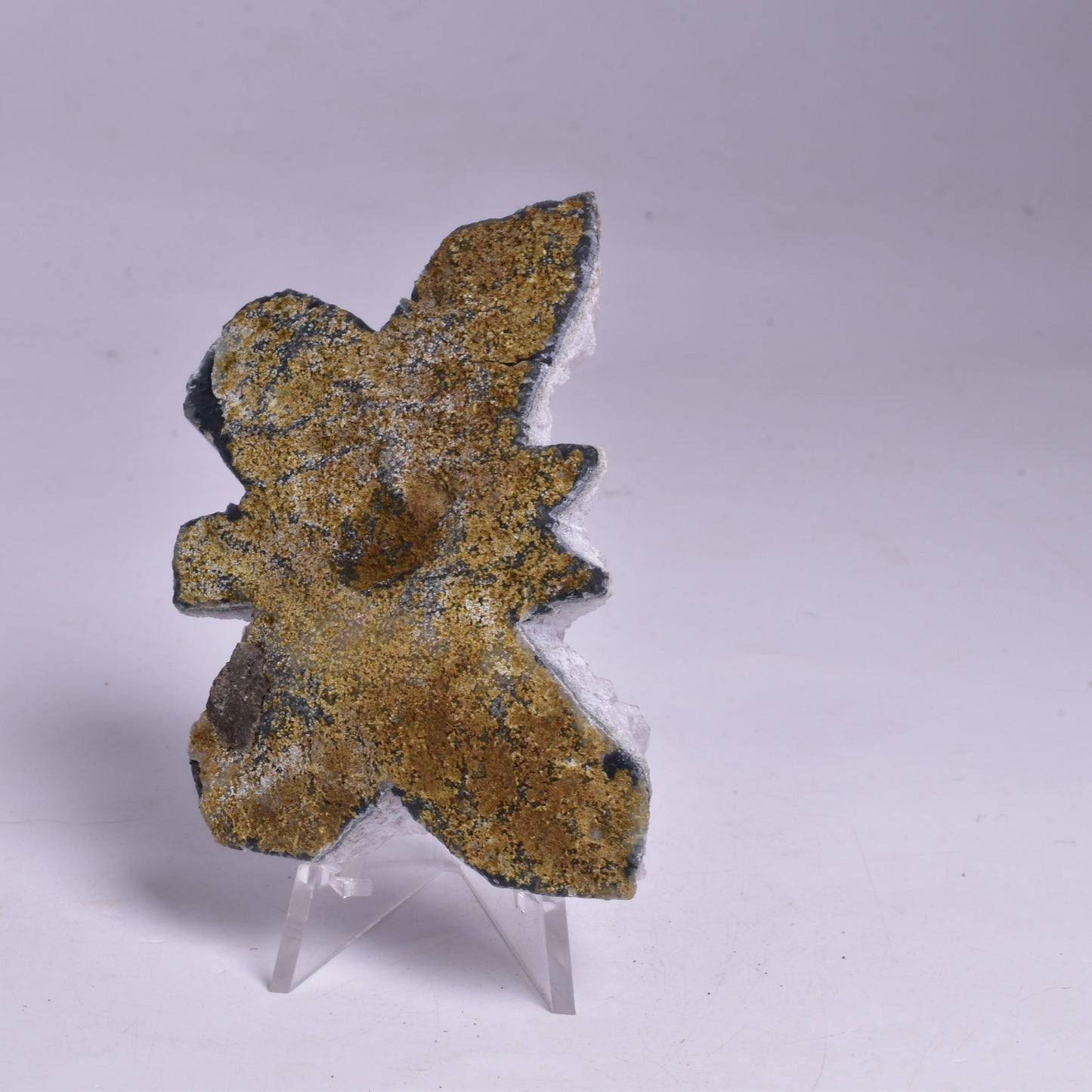 AMETHYST CRYSTAL BUTTERFLY CLUSTER, FROM BRAZIL P87