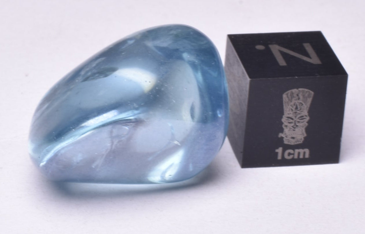 AQUA AURA CRYSTAL TUMBLE 2 cm P929