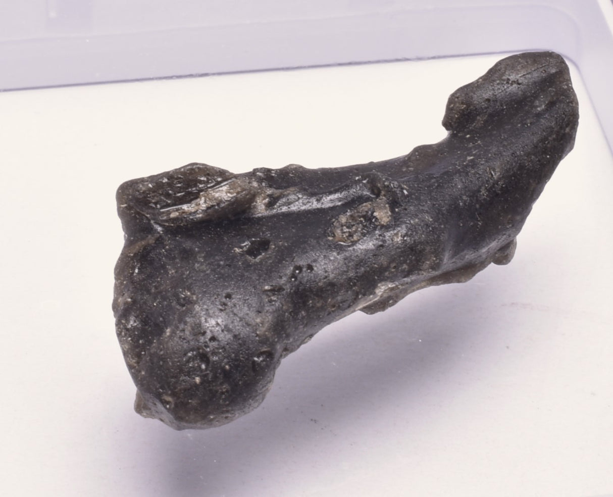 DARWIN GLASS, Meteorite Impact melt, AUSTRALIA MT212