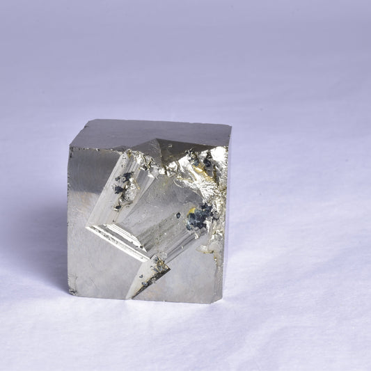 PYRITE CUBE, LA RIOJA, SPAIN M38