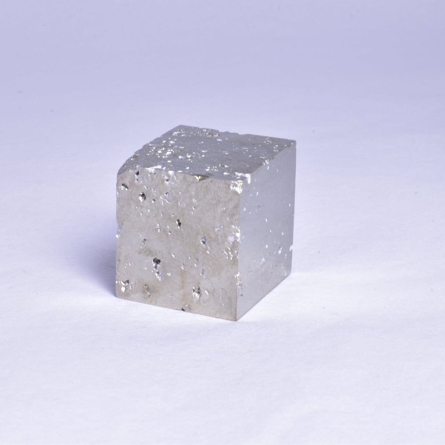 PYRITE CUBE, LA RIOJA, SPAIN M95