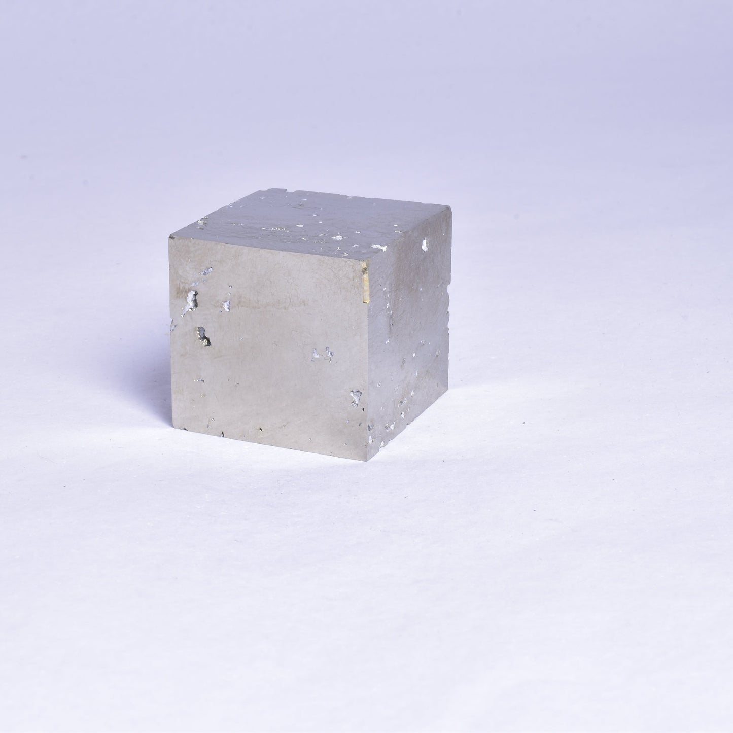 PYRITE CUBE, LA RIOJA, SPAIN M95