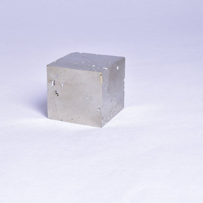 PYRITE CUBE, LA RIOJA, SPAIN M95