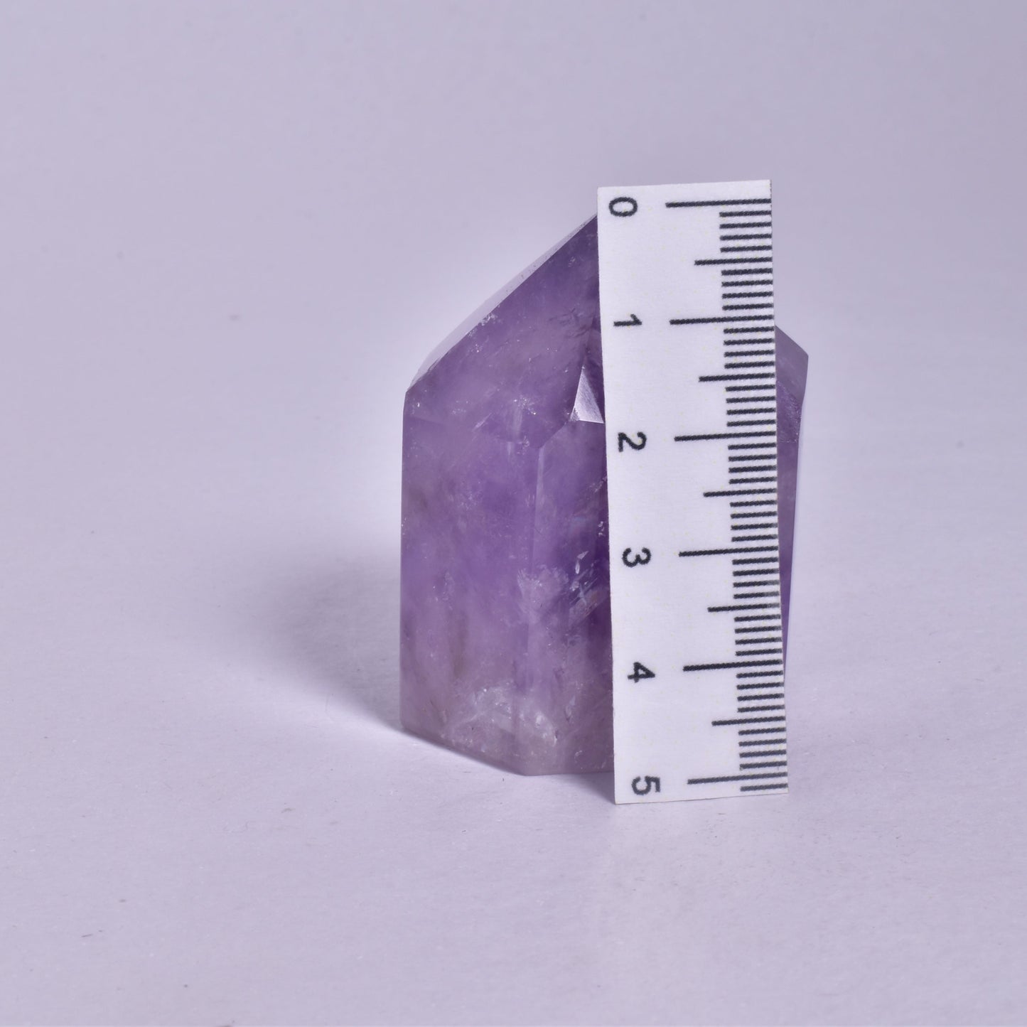 AMETHYST CRYSTAL POINT 6 SIDED P111
