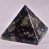 QUE SERA CRYSTAL PYRAMID P938