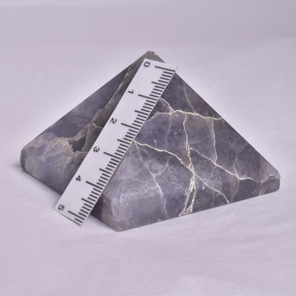 IOLITE CRYSTAL PYRAMID P126