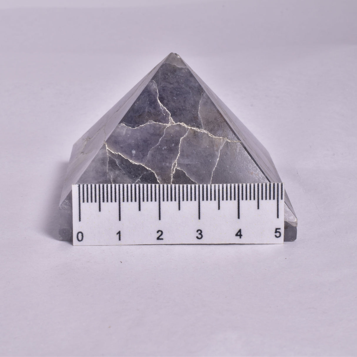 IOLITE CRYSTAL PYRAMID P126
