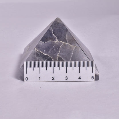 IOLITE CRYSTAL PYRAMID P126